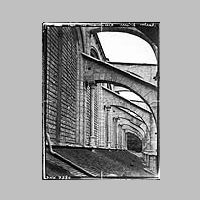 Église Saint-Pierre, Chartres, Arcs-boutants de la nef côté nord, photo Deneux, Henri culture.gouv.fr,.jpg